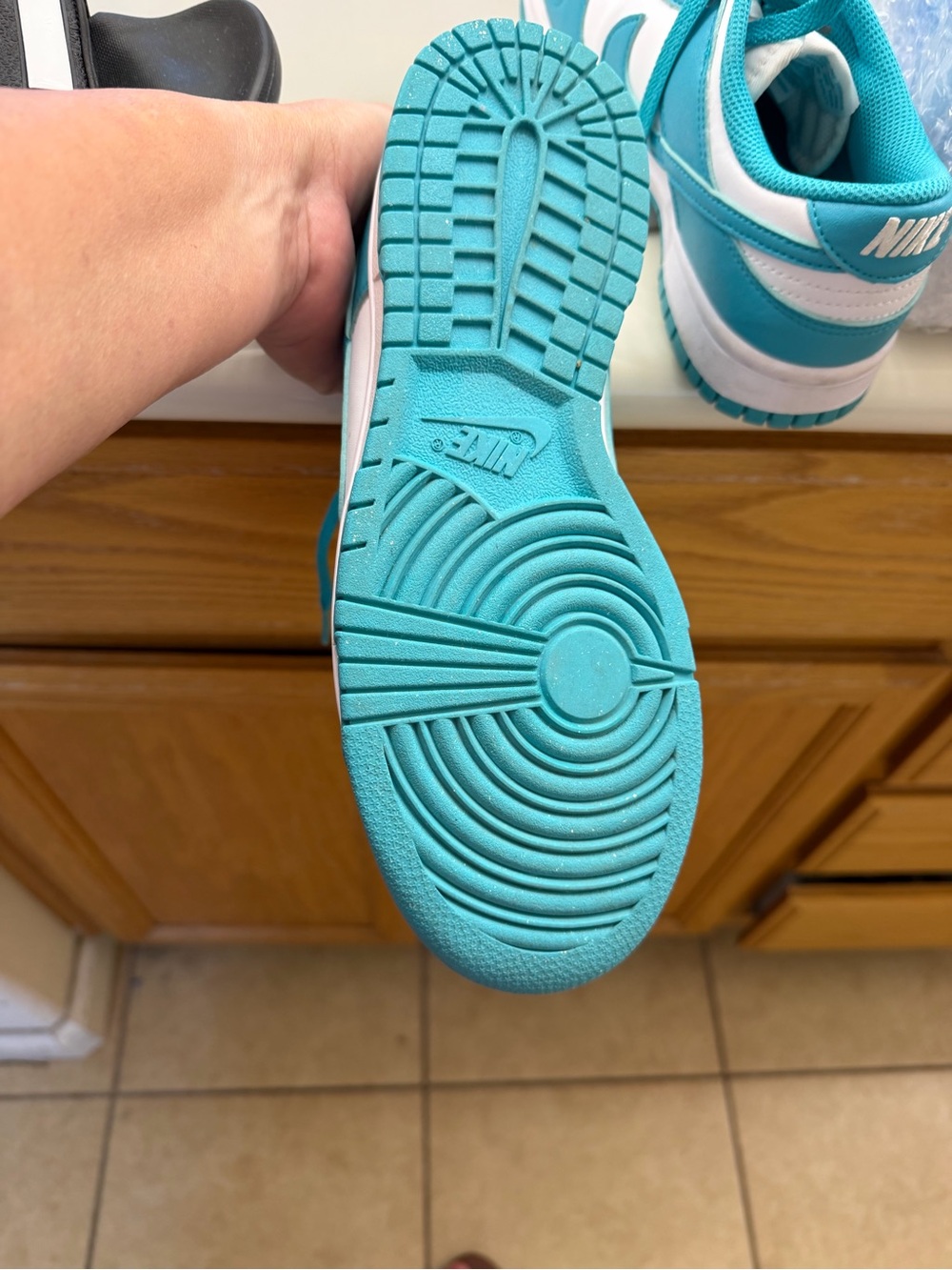 Nike Low-Top Sneakers in Teal and White - Picture 8 of 9